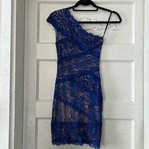 Bebe Bandage Mini Dress — LIKE NEW